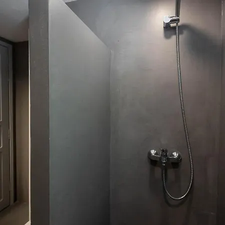 Red Gate Flat Апартаменты Палеокастрица